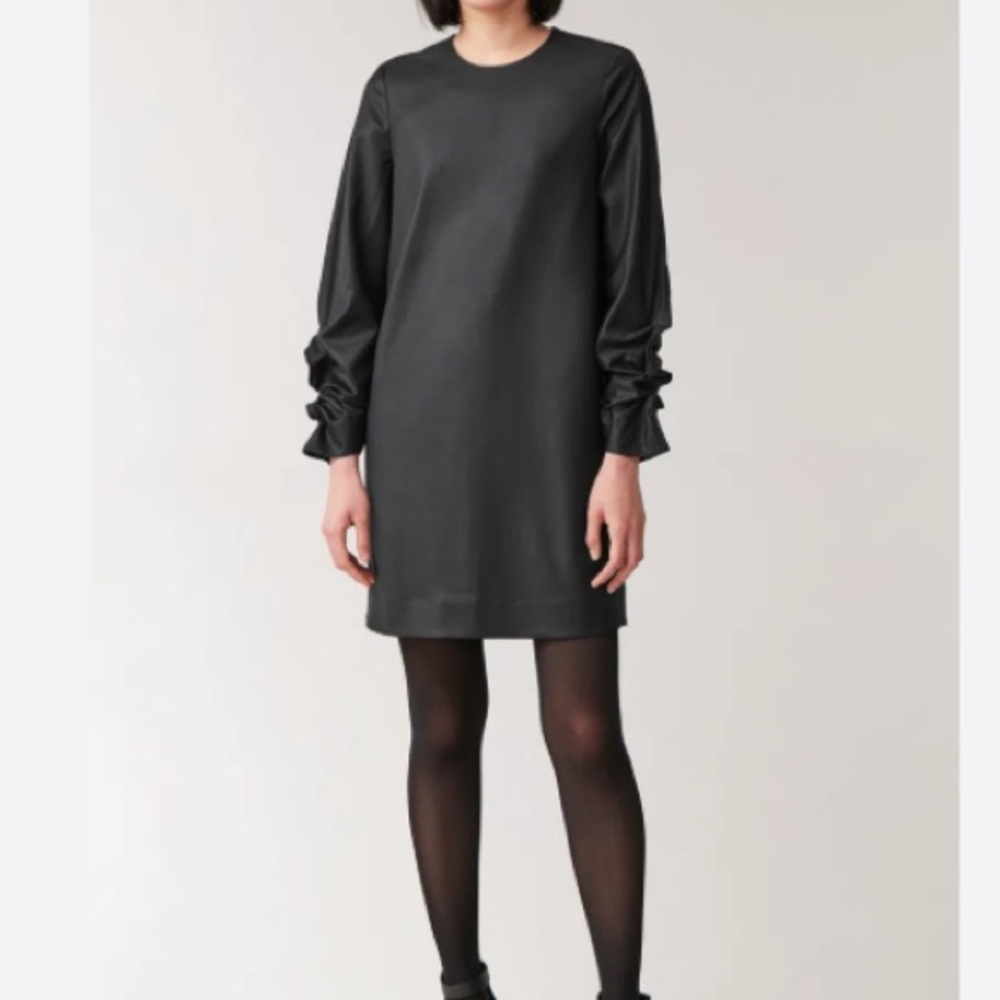 Black Long-Sleeve Mini Dress - Women